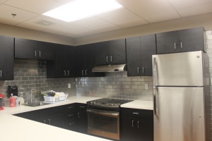Students have access to a full size kitchen in the Pearsons lobby.