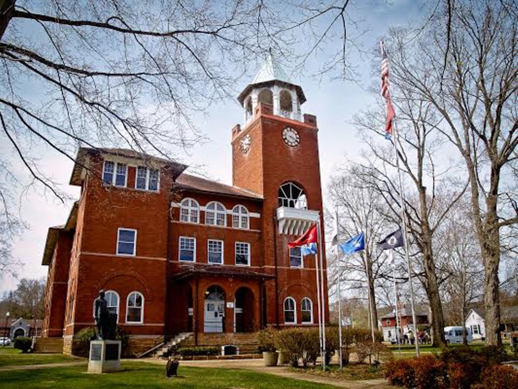 MC students travel to site of famous Scopes Trial