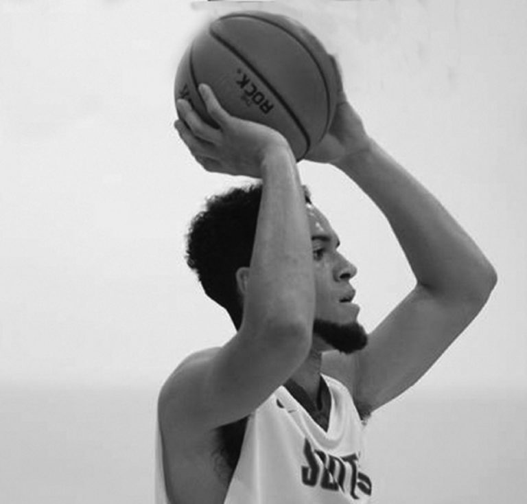 Scots Men’s basketball team starts hot: Emory ends streak