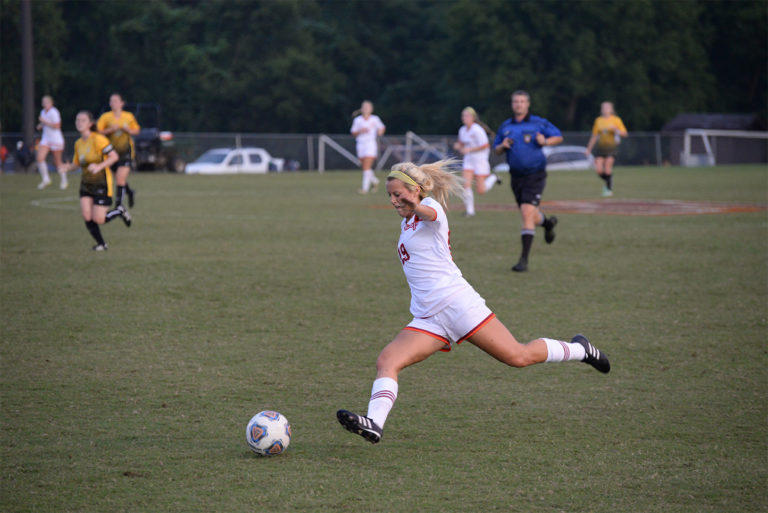Large incoming class bodes well for Maryville women’s soccer team