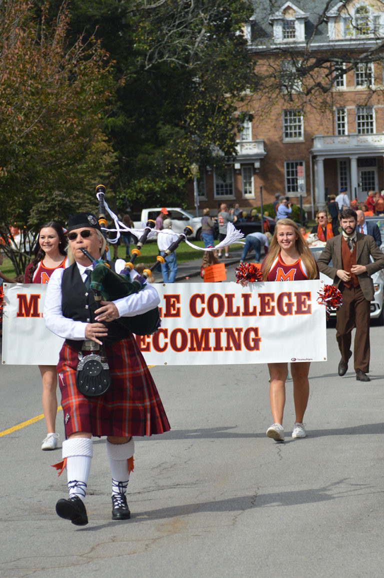 Float Forever: Homecoming Photos