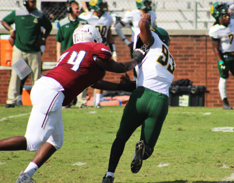 Scots overrule the Monarchs for homecoming