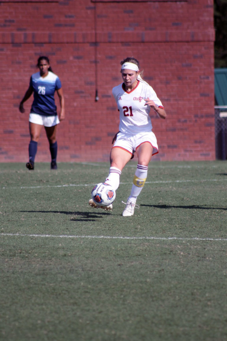 Women’s soccer takes tough losses