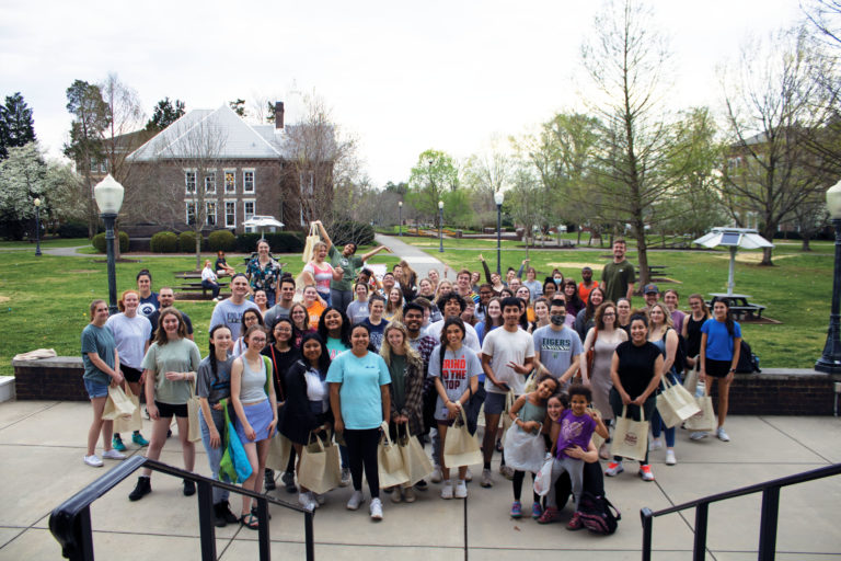 The Student Programming Board hosts an egg hunt