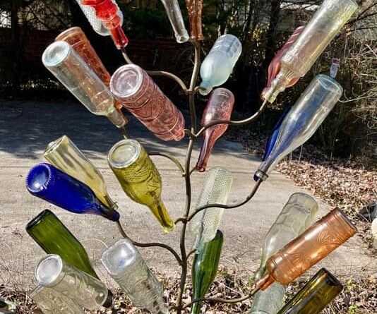Brylanehome Glass Bottle Tree, Multi 
