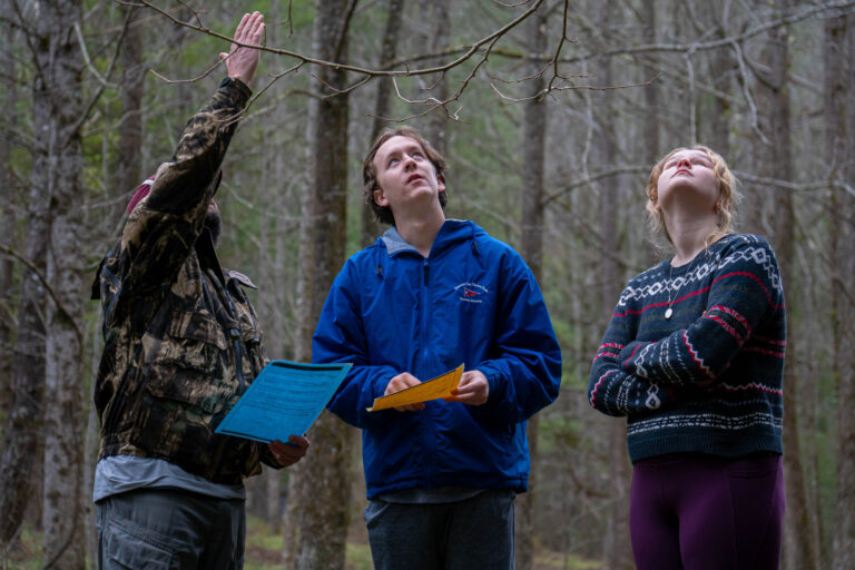 Eco-conscious faculty and staff pilot “Scots in the Smokies”