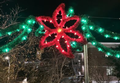 Maryville gets merry with holiday decorations