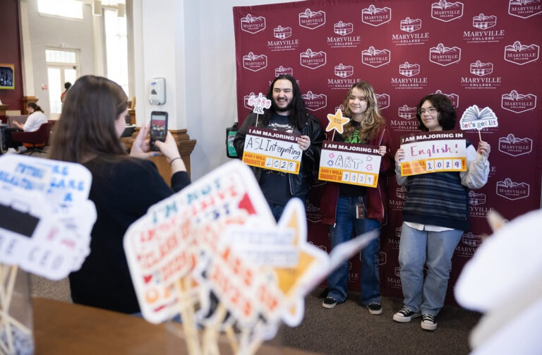 Declaration Day connects students with majors and future career paths