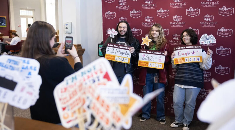 Declaration Day connects students with majors and future career paths