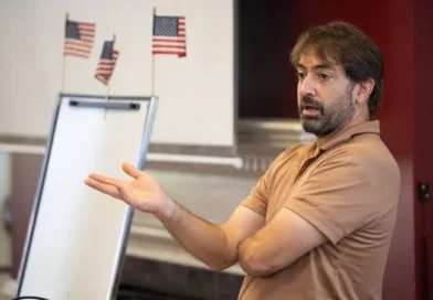 As Dr. Aaron Astor bids farewell, what doesthat mean for the MC History Department?